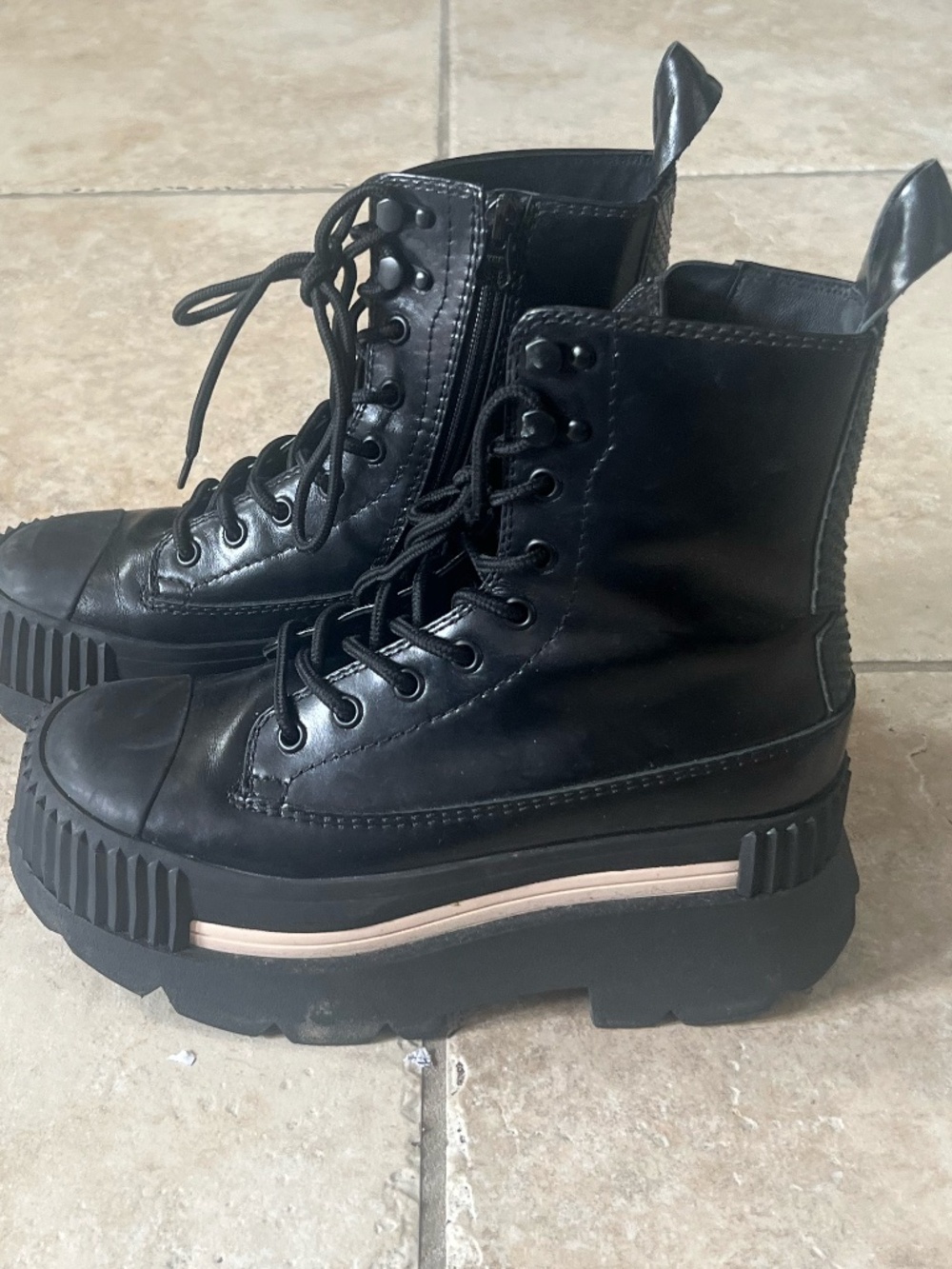 4CCCCEES Black Booties